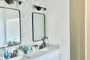 768 Honey Bee Ln, Lawrenceville, GA 30046 - Photo 16