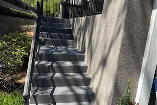 17 St Claire Ln NE, Atlanta, GA 30324 - Photo 2