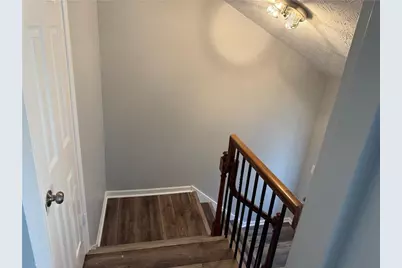 17 Saint Claire Lane NE, Atlanta, GA 30324 - Photo 4