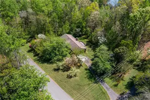 302 Pine Lake Dr, Cumming, GA 30040 - Photo 58