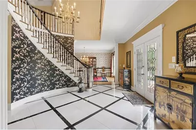 2860 Hawthorne Drive NE, Atlanta, GA 30345 - Photo 8