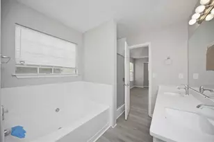 2370 Burdett Ridge, Atlanta, GA 30349 - Photo 28