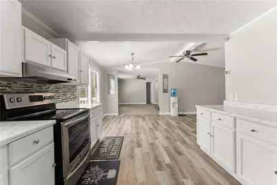 1670 Azelea Lane, Gainesville, GA 30507 - Photo 10