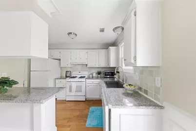 310 Knoll Ridge, Alpharetta, GA 30022 - Photo 18