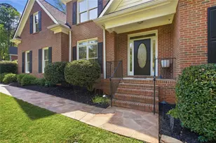 5817 Bayside Ct, Buford, GA 30518 - Photo 4