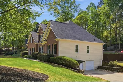 5817 Bayside Court, Buford, GA 30518 - Photo 2