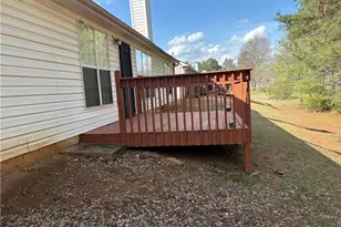 5975 Hillvale Trail, Lithonia, GA 30058 - Photo 2