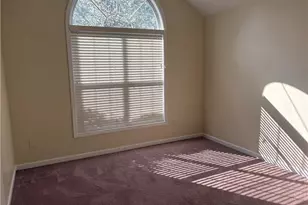 5975 Hillvale Trail, Lithonia, GA 30058 - Photo 8