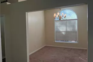 5975 Hillvale Trail, Lithonia, GA 30058 - Photo 10