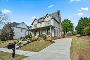 2596 Rock Maple Dr, Braselton, GA 30517 - Photo 2