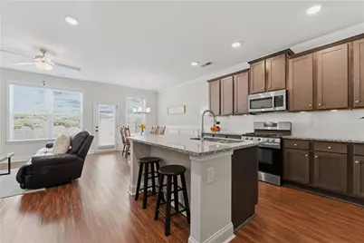 366 Cherryhill Lane, Woodstock, GA 30188 - Photo 4