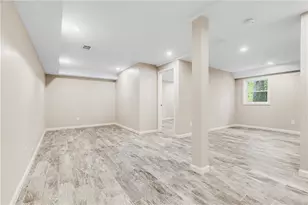 1888 Delphine Dr, Decatur, GA 30032 - Photo 22