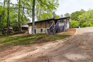 1888 Delphine Dr, Decatur, GA 30032 - Photo 26