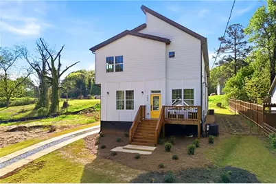 358 Saint Johns Avenue SW, Atlanta, GA 30315 - Photo 2