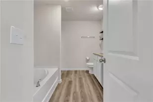 211 Beam Dr, Conyers, GA 30013 - Photo 22