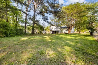 4887 Hull Road SE, Conyers, GA 30094 - Photo 10