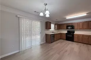 3080 Centerglen Ln, Cumming, GA 30040 - Photo 4