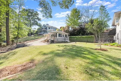924 Pine Circle, Woodstock, GA 30189 - Photo 12