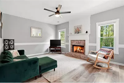 366 Silverthorn Drive NW, Marietta, GA 30064 - Photo 6