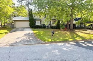 6929 Babbling Brook Dr, Rex, GA 30273 - Photo 4