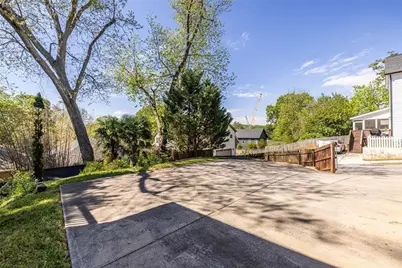 245 South Avenue SE, Atlanta, GA 30315 - Photo 36