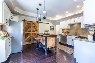 245 South Ave SE, Atlanta, GA 30315 - Photo 10