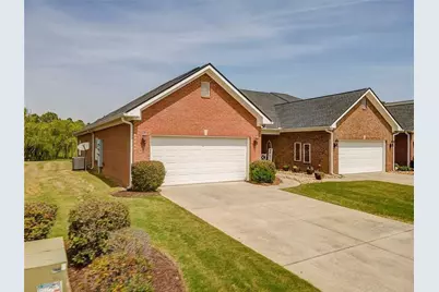 606 Blackwood SE, Calhoun, GA 30701 - Photo 2