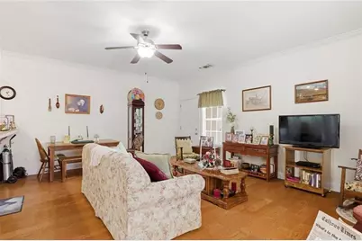 606 Blackwood SE, Calhoun, GA 30701 - Photo 8