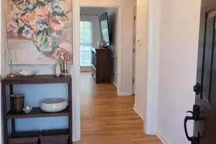 2752 Saddle Ridge Lake Dr, Marietta, GA 30062 - Photo 2