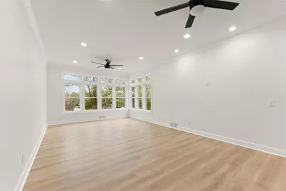 664 Chenocetah Drive, Cornelia, GA 30531 - Photo 8