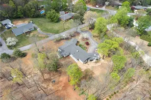 664 Chenocetah Dr, Cornelia, GA 30531 - Photo 46