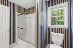 9170 Nesbit Lakes Dr, Alpharetta, GA 30022 - Photo 26
