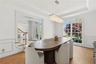 9170 Nesbit Lakes Dr, Alpharetta, GA 30022 - Photo 8