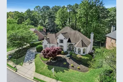 9170 Nesbit Lakes Drive, Alpharetta, GA 30022 - Photo 1