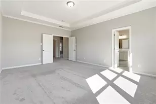 156 Round Pond Dr, Lilburn, GA 30047 - Photo 18