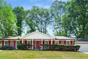 4889 Fairforest Dr, Stone Mountain, GA 30088 - Photo 2