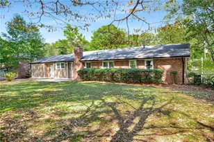 4889 Fairforest Dr, Stone Mountain, GA 30088 - Photo 4