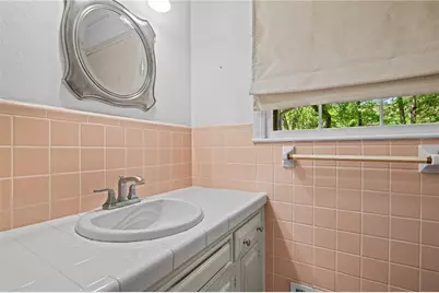 125 Jade Cove Drive, Roswell, GA 30075 - Photo 16