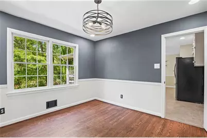 125 Jade Cove Drive, Roswell, GA 30075 - Photo 8