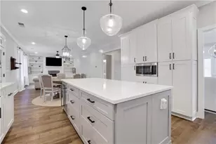 3180 Caney Creek Ln, Cumming, GA 30041 - Photo 4