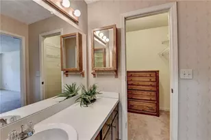 2196 Lunceford, Lilburn, GA 30047 - Photo 40