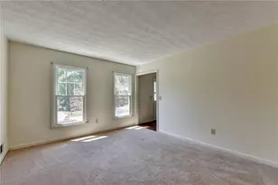 2196 Lunceford, Lilburn, GA 30047 - Photo 10