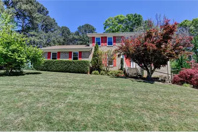 2196 Lunceford, Lilburn, GA 30047 - Photo 2