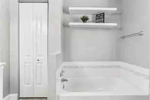 1888 La Mesa, Decatur, GA 30032 - Photo 20