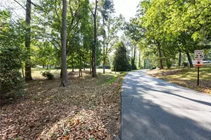 1589 Hammond Woods SW, Marietta, GA 30008 - Photo 38