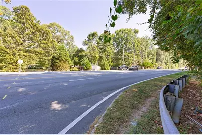 1589 Hammond Woods SW, Marietta, GA 30008 - Photo 36