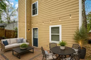 5059 Martins Crossing Rd, Stone Mountain, GA 30088 - Photo 2