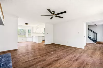 4085 Vicksburg Drive, Lawrenceville, GA 30044 - Photo 10