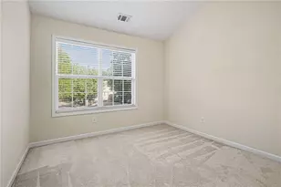 994 Pike Forest Dr, Lawrenceville, GA 30045 - Photo 14