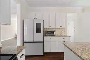 760 Gates Ln, Alpharetta, GA 30022 - Photo 14